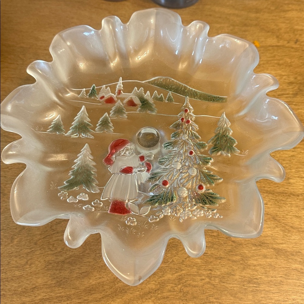 Mikasa Holiday Landscape Glass Dish Christmas Decor footed bon bon Collector